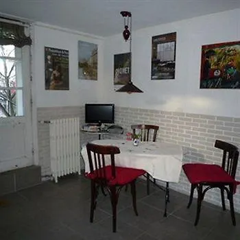 Otel La Campagne A *